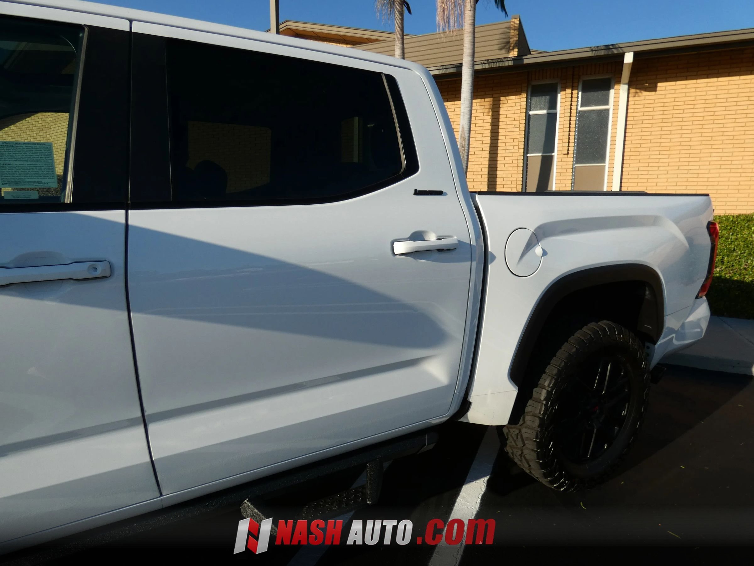 Used 2024 Toyota Tundra Limited AWD/4WD image 13