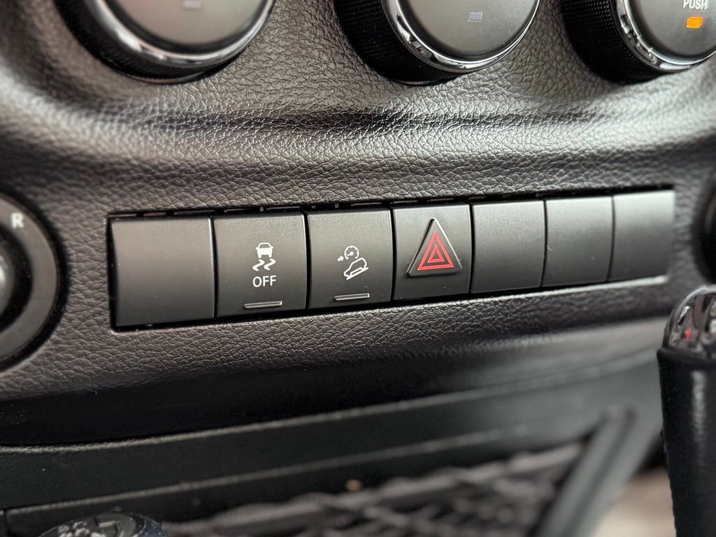 Used 2018 Jeep Wrangler Unlimited Sport w/ Power Convenience Group image 18