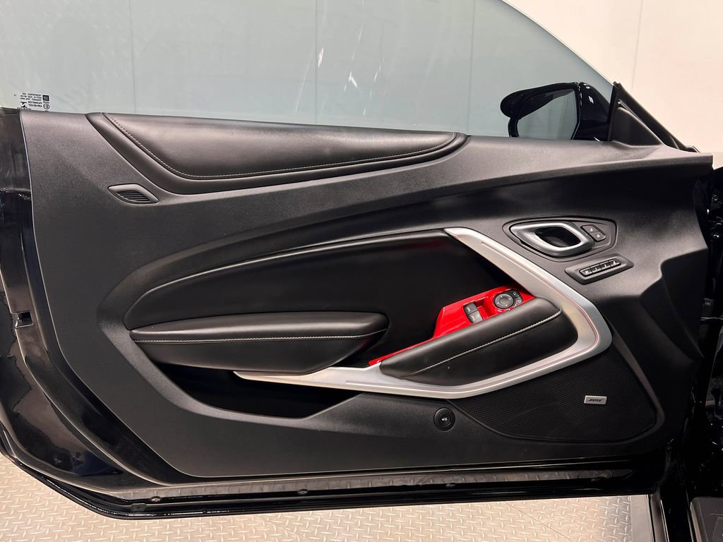 Used 2018 Chevrolet Camaro SS w/ Redline Edition RWD image 17