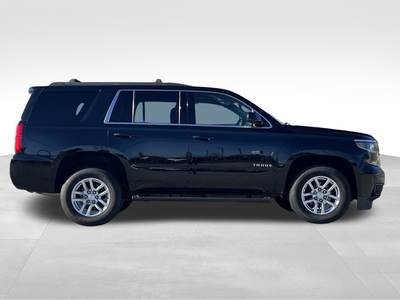 Used 2020 Chevrolet Tahoe LS image 32