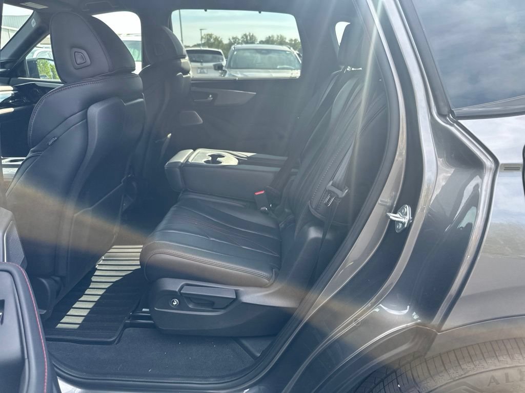 Used 2026 Acura MDX A-Spec w/ Advance Package AWD/4WD image 18