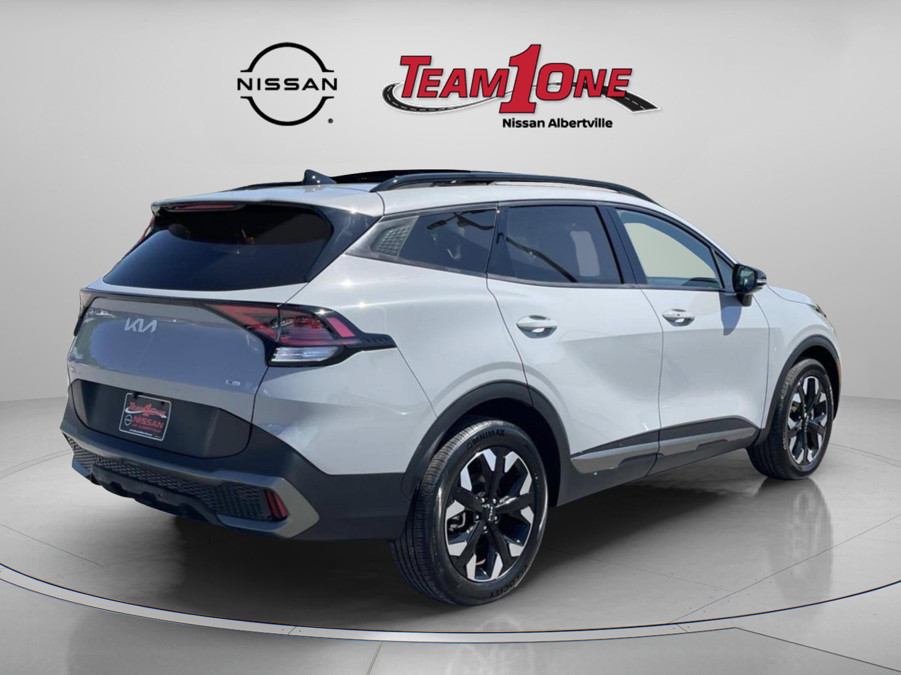 Used 2023 Kia Sportage X-Line w/ X-Line Premium Package AWD/4WD image 7