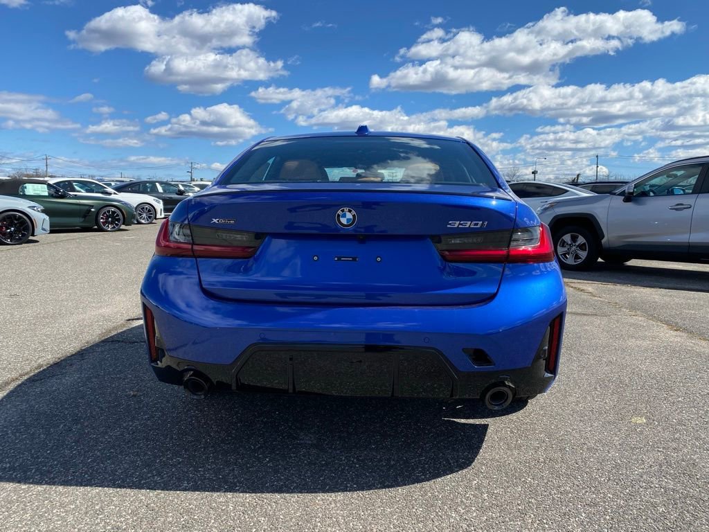 New 2026 BMW 330i xDrive Sedan w/ Premium Package image 3