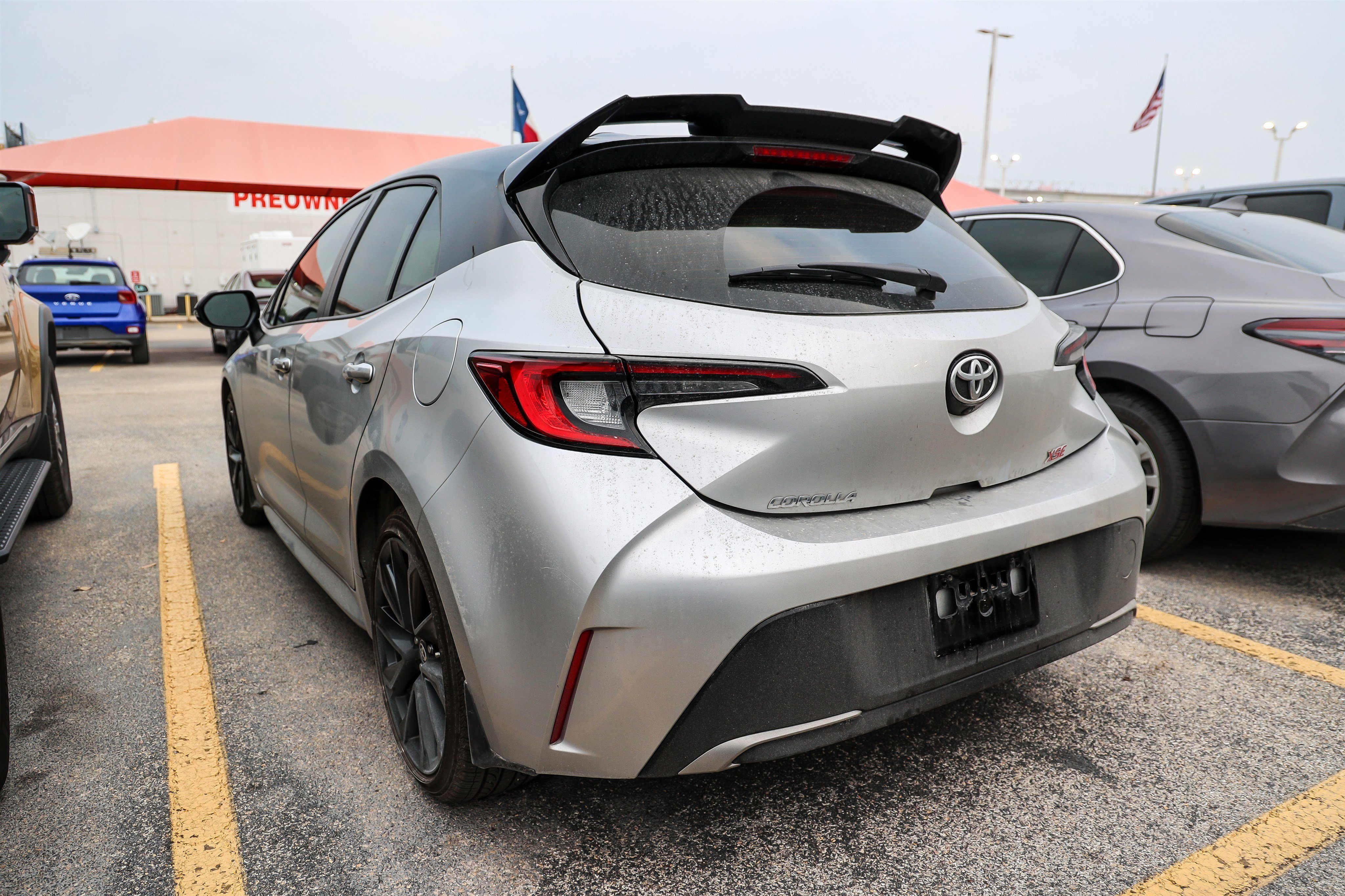 Used 2025 Toyota Corolla XSE FWD image 10