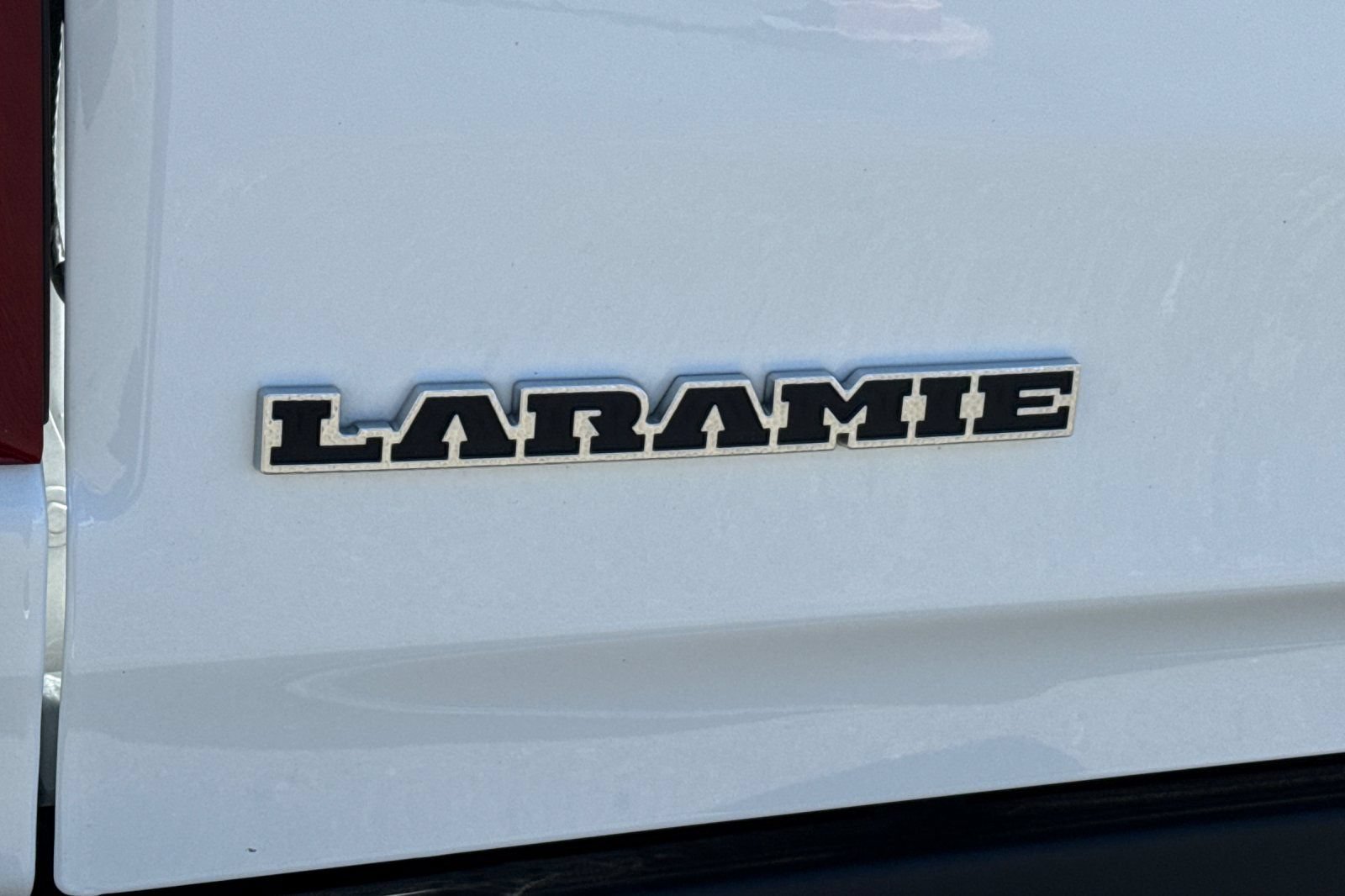 Used 2025 RAM 1500 Laramie AWD/4WD image 8