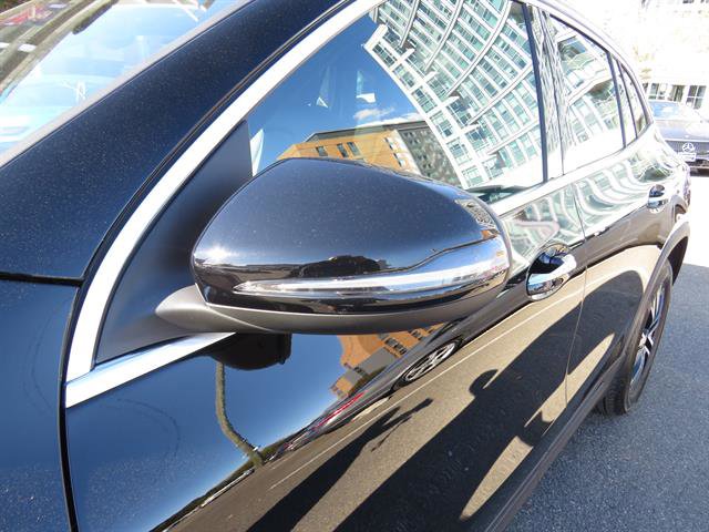 Used 2025 Mercedes-Benz GLA 250 4MATIC image 25