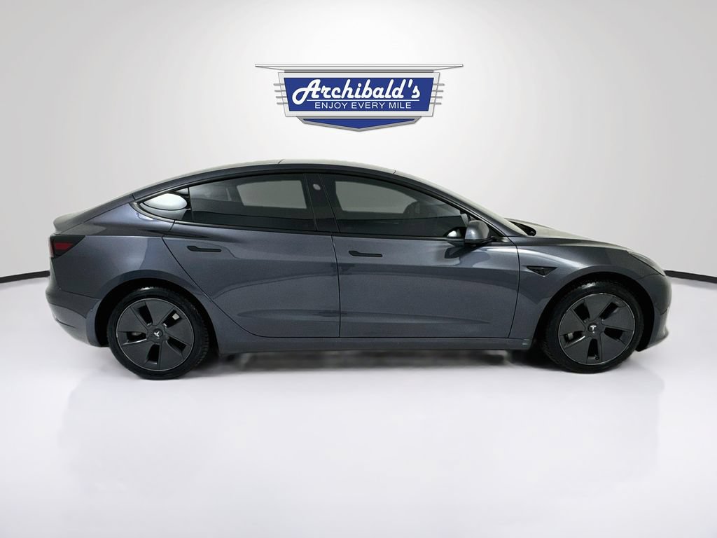 Used 2022 Tesla Model 3 Long Range AWD/4WD image 8