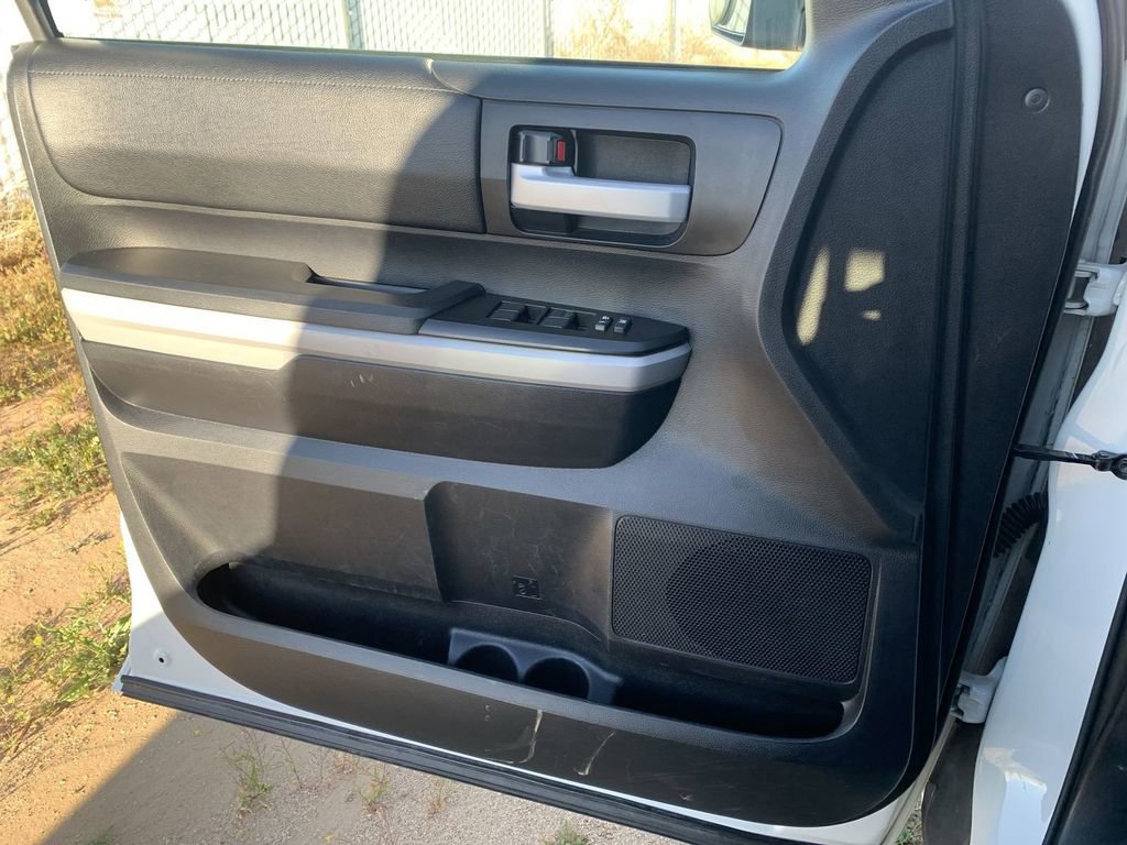 Used 2019 Toyota Tundra SR5 w/ SR5 Upgrade Package image 21