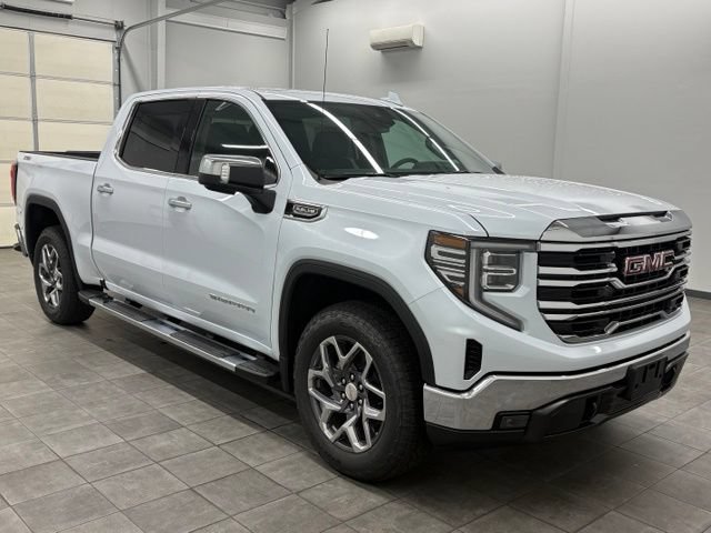 New 2026 GMC Sierra 1500 SLT w/ SLT Premium Package