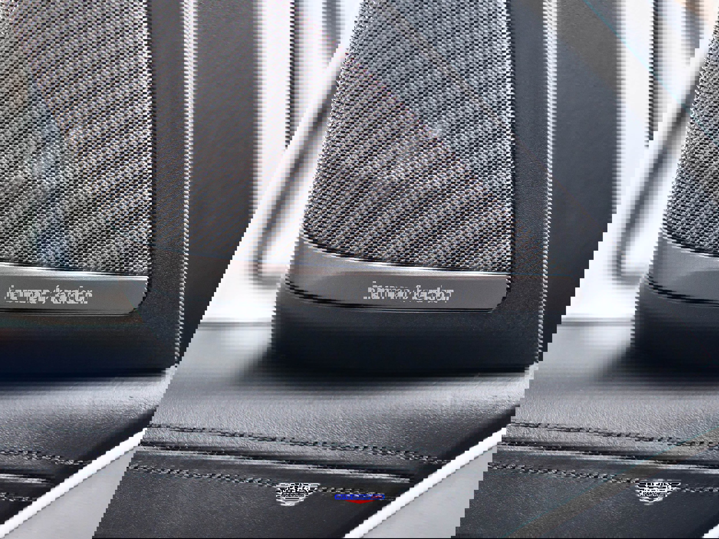 Used 2018 BMW 540i xDrive w/ M Sport Package image 46