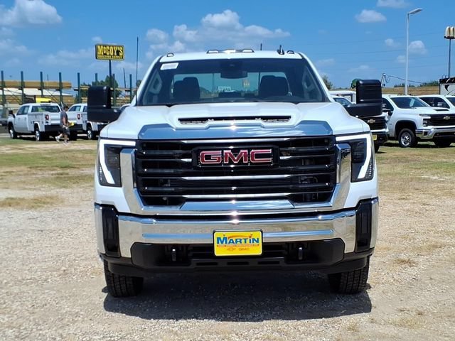 New 2026 GMC Sierra 3500 Pro AWD/4WD image 2