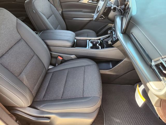 New 2025 Chevrolet Traverse LT w/ Driver Confidence Package image 11