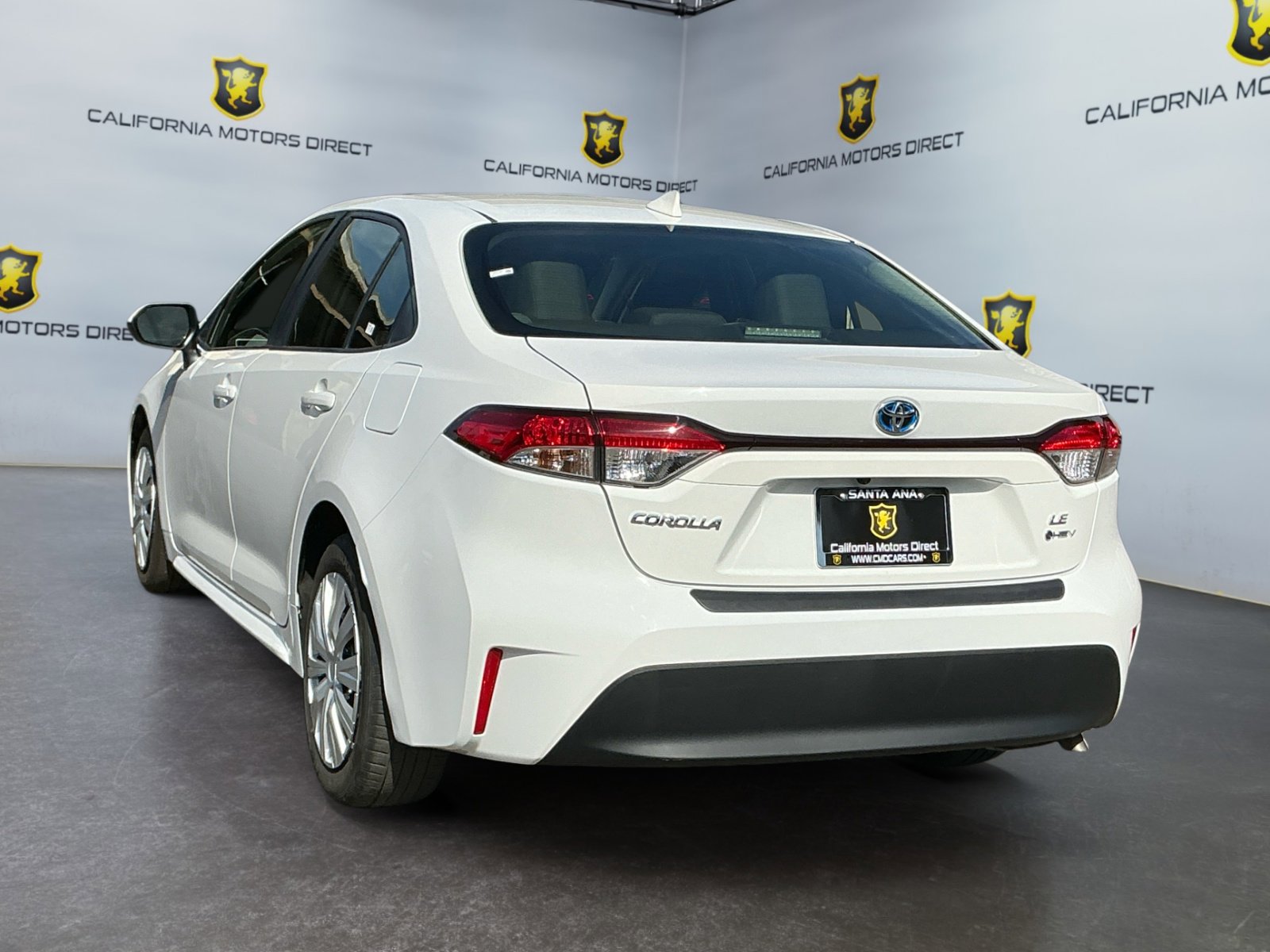 Used 2025 Toyota Corolla LE w/ Convenience Package image 7