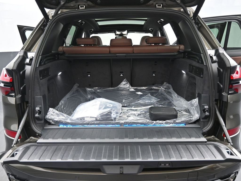 New 2026 BMW X5 xDrive50e AWD/4WD image 32