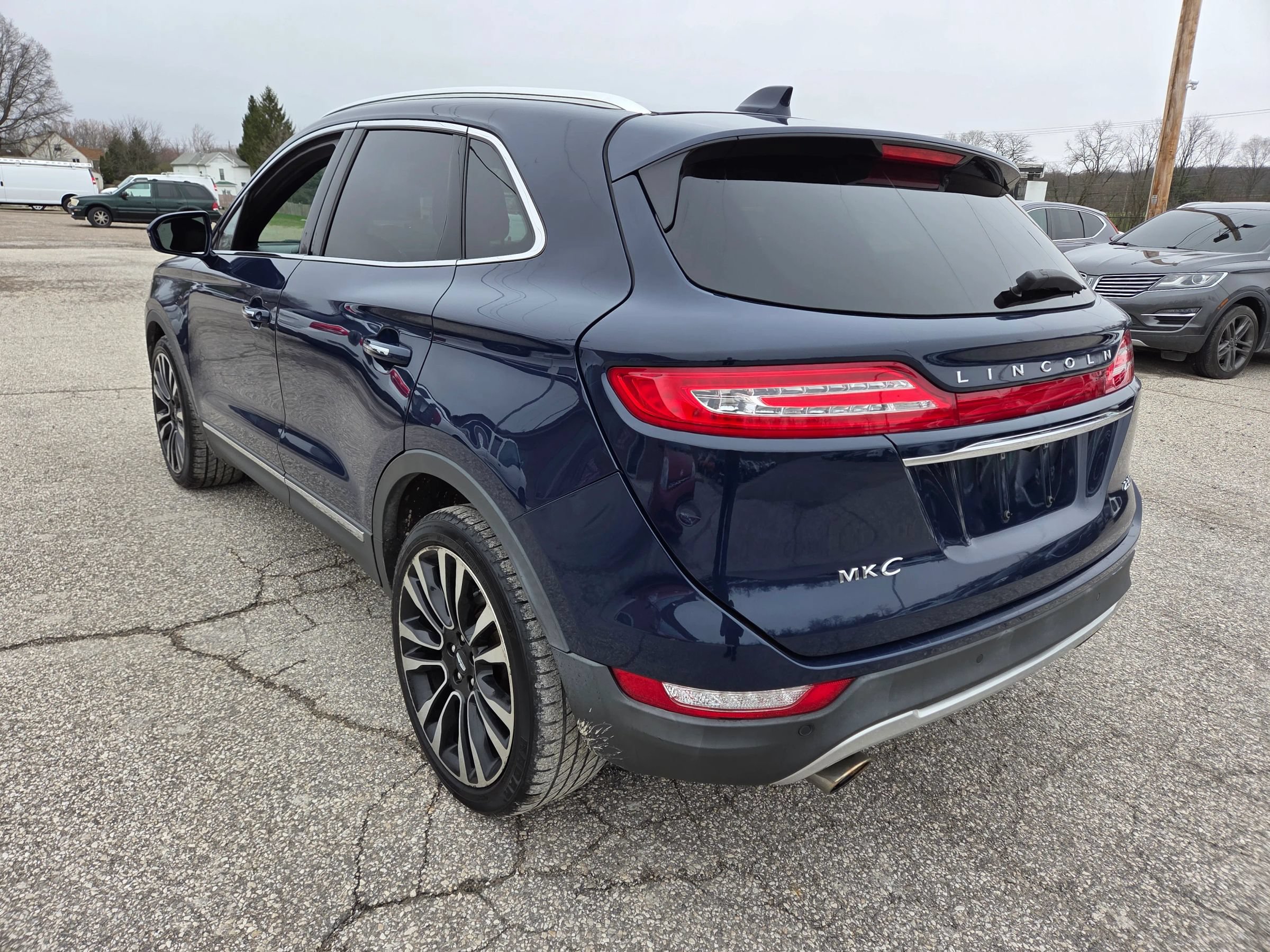 Used 2019 Lincoln MKC Reserve w/ MKC Climate Package AWD/4WD image 5