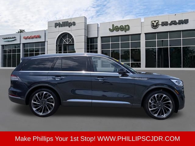 Used 2023 Lincoln Aviator Reserve w/ Equipment Group 201A RWD image 2