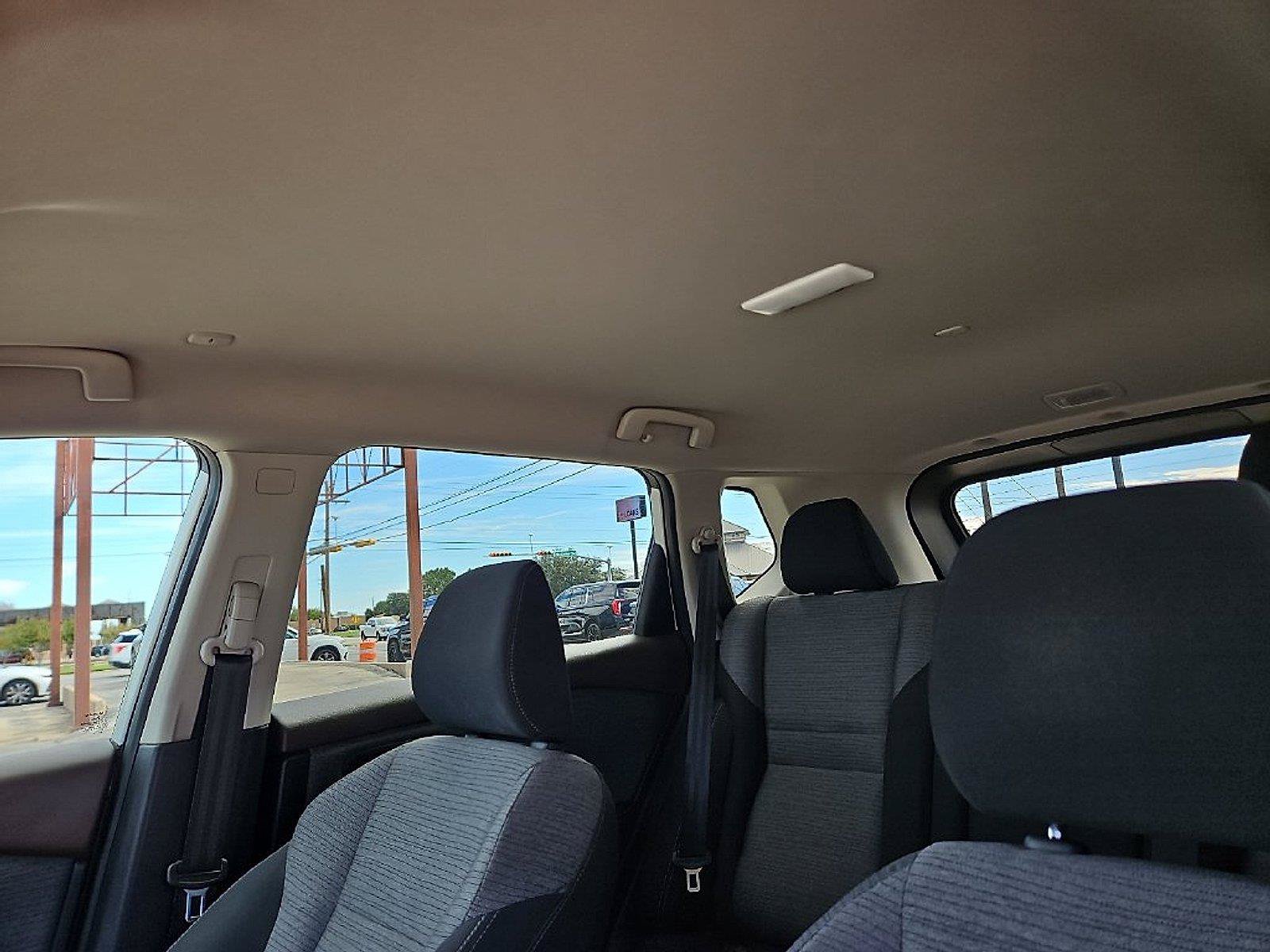 Used 2022 Nissan Rogue S AWD/4WD image 20