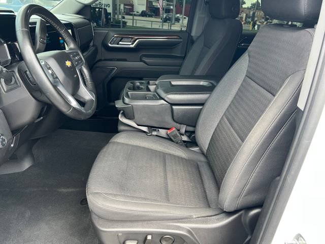 Certified 2024 Chevrolet Silverado 1500 LT AWD/4WD image 10