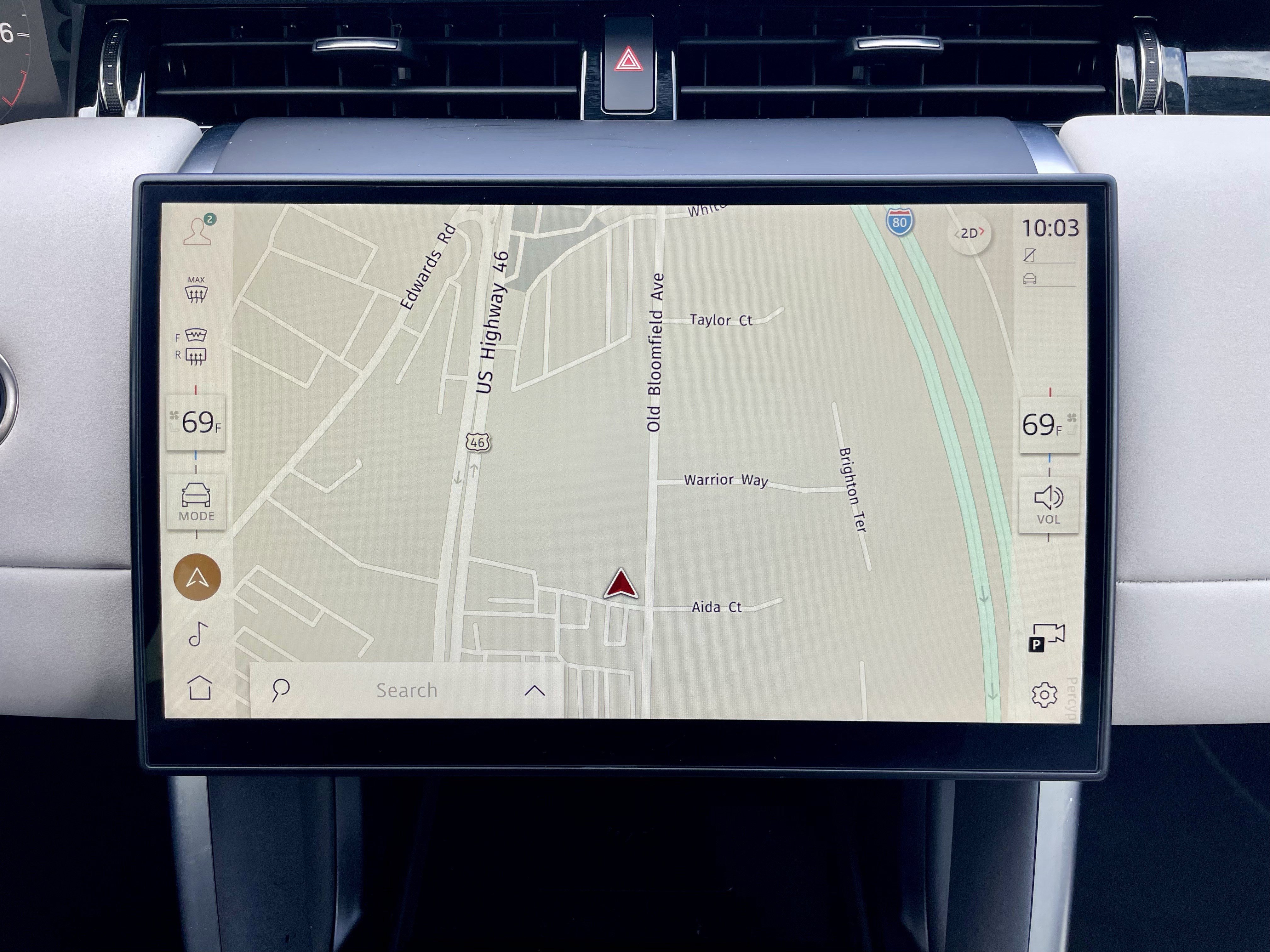 Used 2024 Land Rover Discovery Sport S image 25