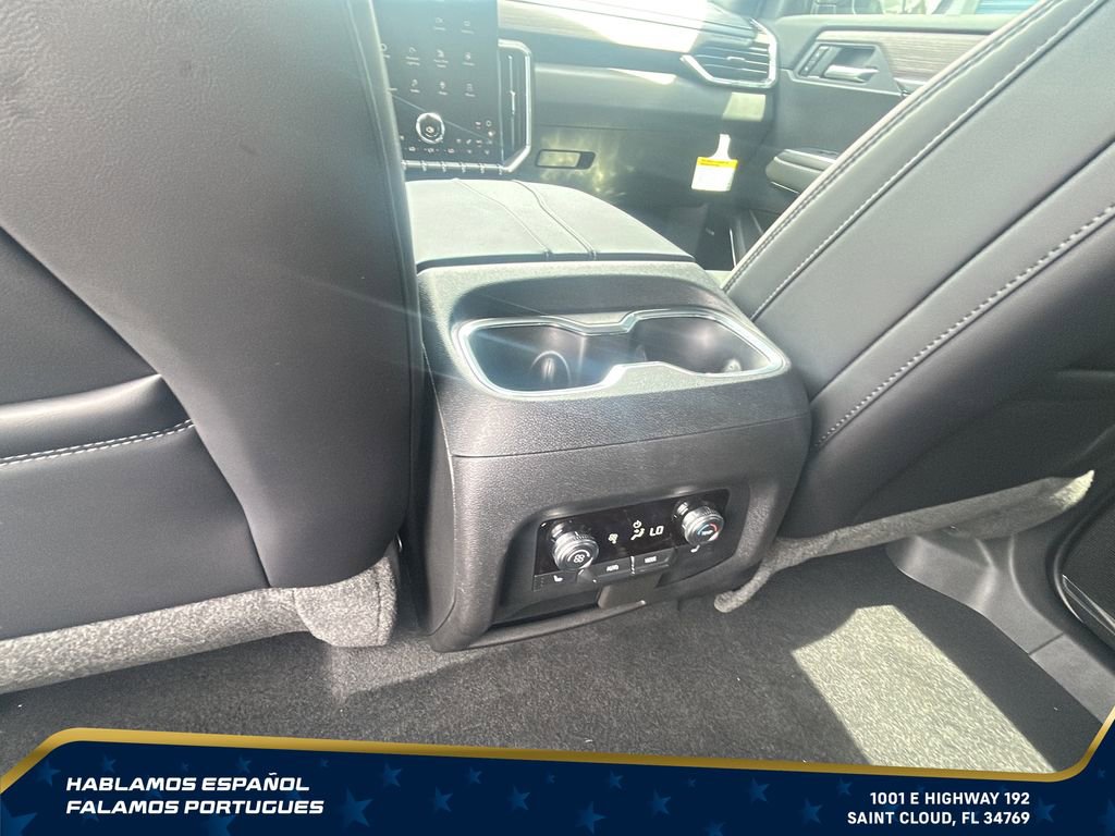 New 2026 GMC Acadia Denali w/ Super Cruise Package FWD image 27