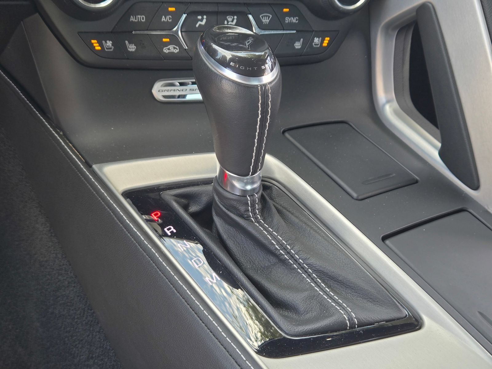 Used 2019 Chevrolet Corvette Grand Sport RWD image 19