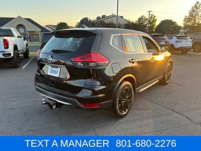 Used 2017 Nissan Rogue S FWD image 5