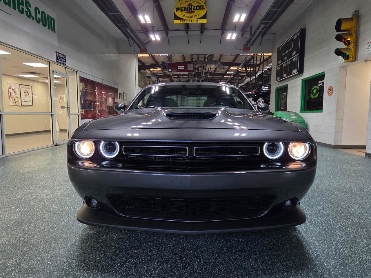 Used 2022 Dodge Challenger GT AWD/4WD image 7