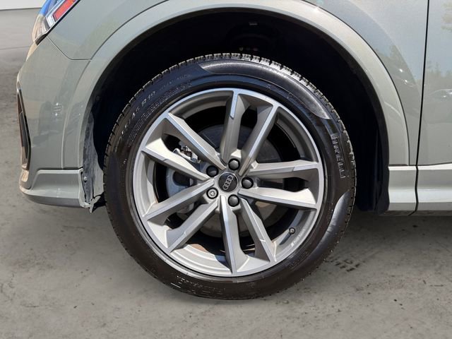 Used 2025 Audi Q3 2.0T Premium AWD/4WD image 14