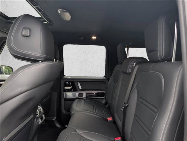 Used 2025 Mercedes-Benz G 550 image 21