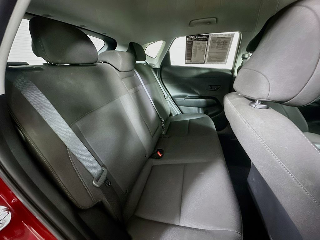Used 2025 Hyundai Kona SEL FWD image 11