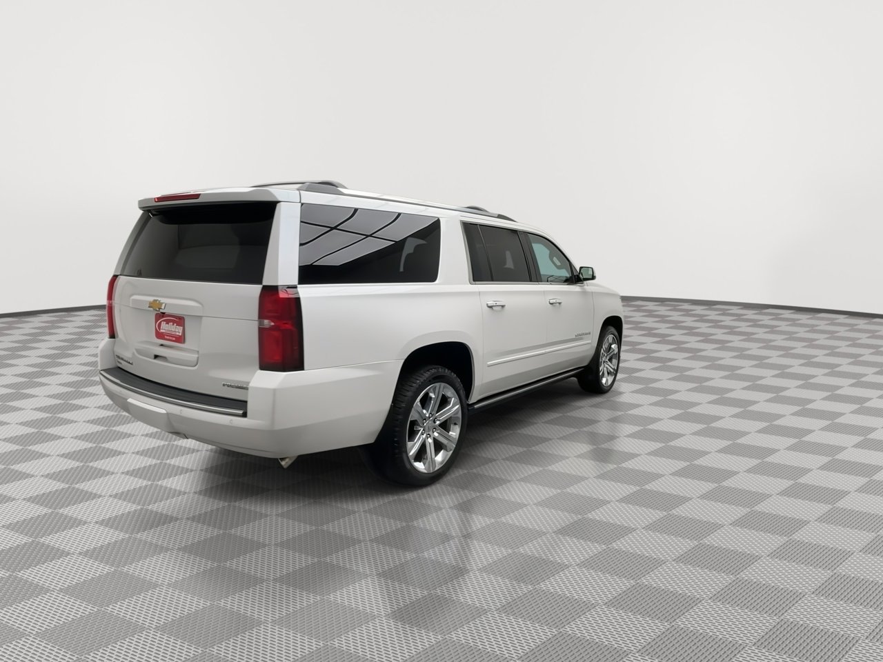 Used 2019 Chevrolet Suburban Premier image 44