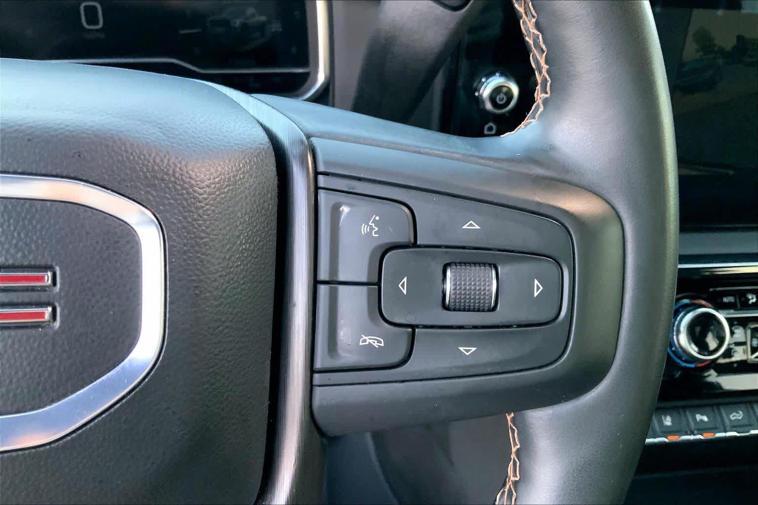 Used 2024 GMC Sierra 2500 AT4 w/ AT4 Premium Plus Package AWD/4WD image 24