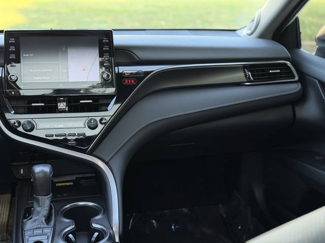 Used 2024 Toyota Camry XSE w/ Navigation Package FWD image 40