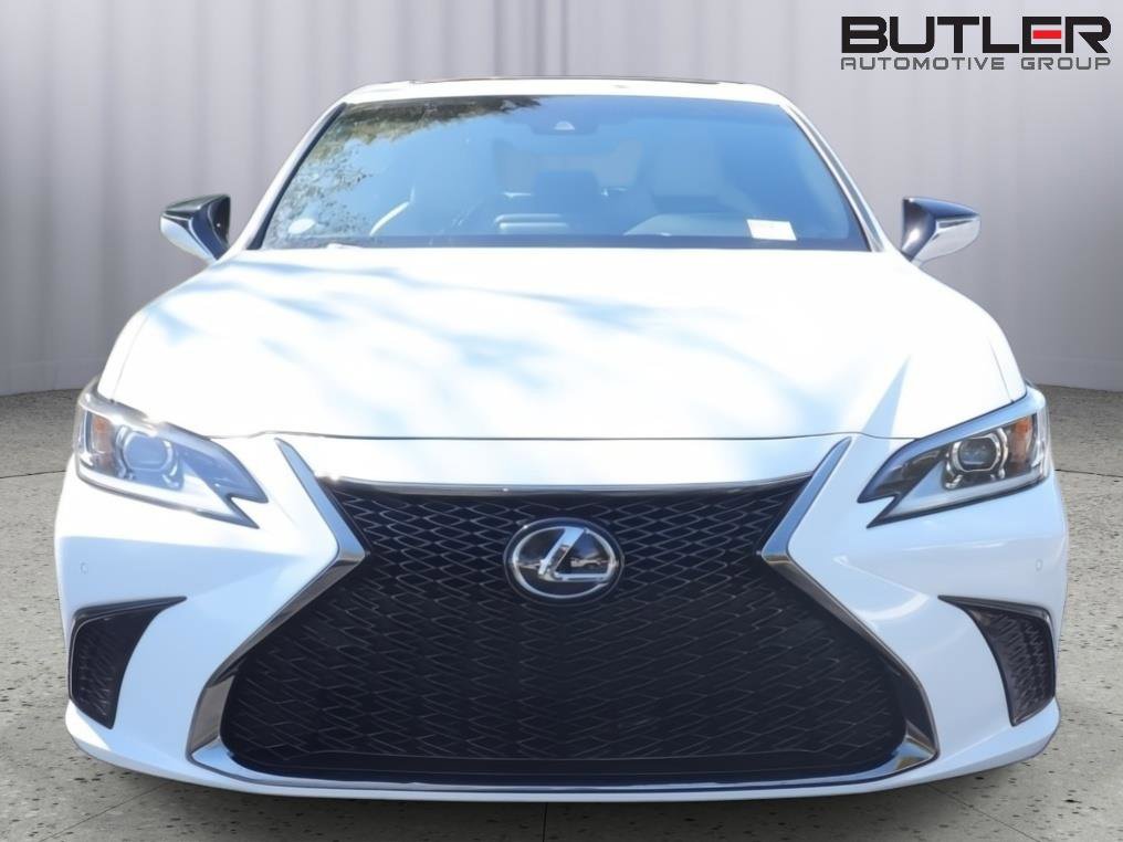 Used 2023 Lexus ES 350 F Sport image 3