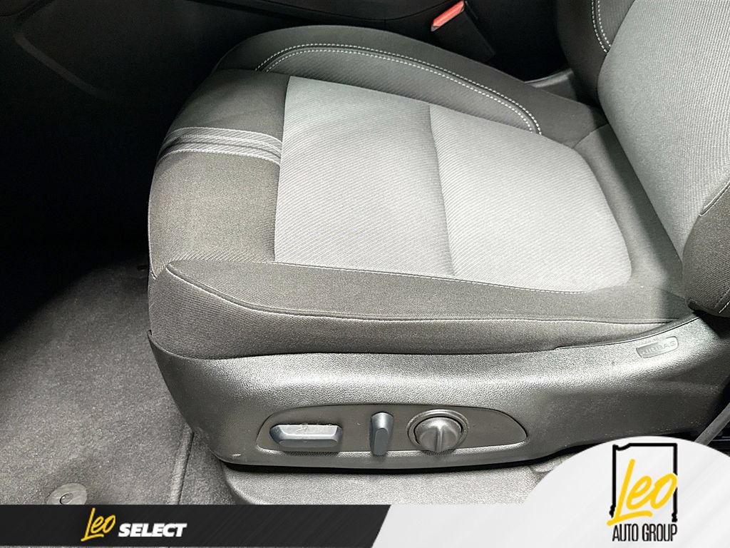 Used 2023 Chevrolet Blazer LT AWD/4WD image 20