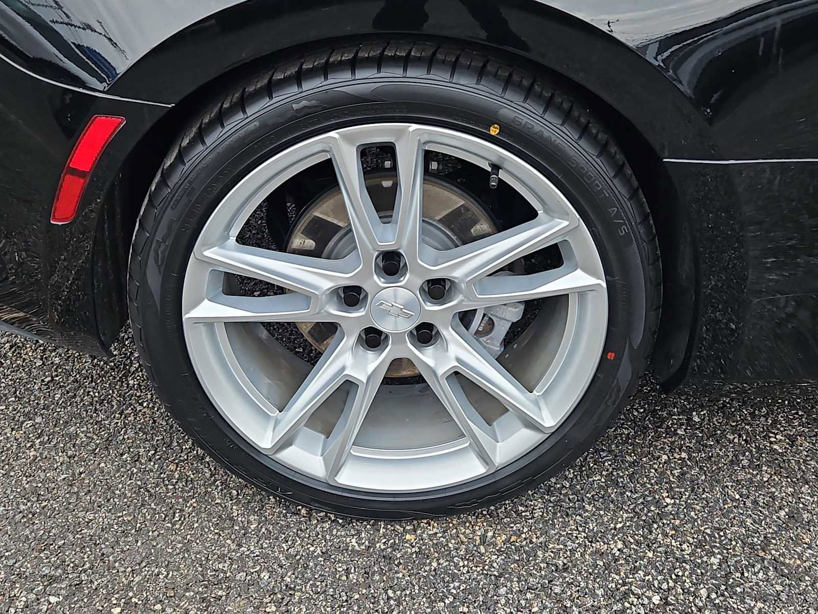 Certified 2021 Chevrolet Camaro LT w/ RS Package image 9