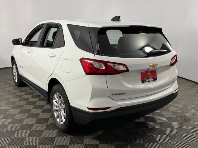 Used 2021 Chevrolet Equinox LS AWD/4WD image 5