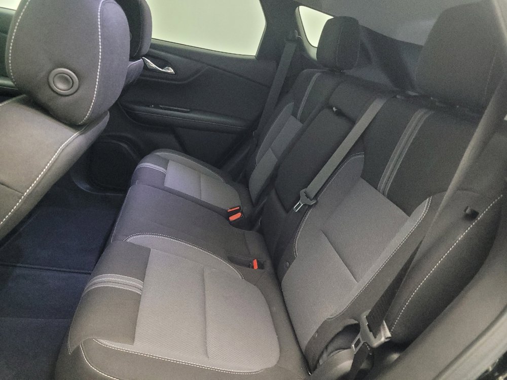 Used 2024 Chevrolet Blazer LT w/ Convenience Package FWD image 18