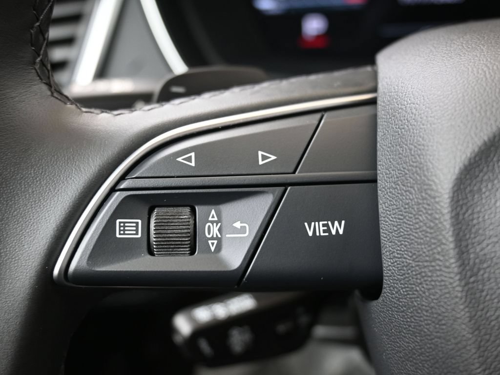 Certified 2025 Audi Q5 2.0T Premium w/ Convenience Plus Package AWD/4WD image 26