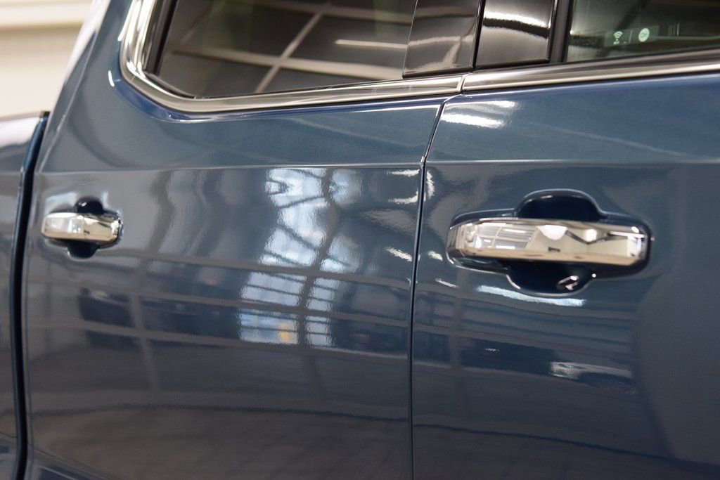 Used 2024 GMC Sierra 1500 Denali Ultimate image 19