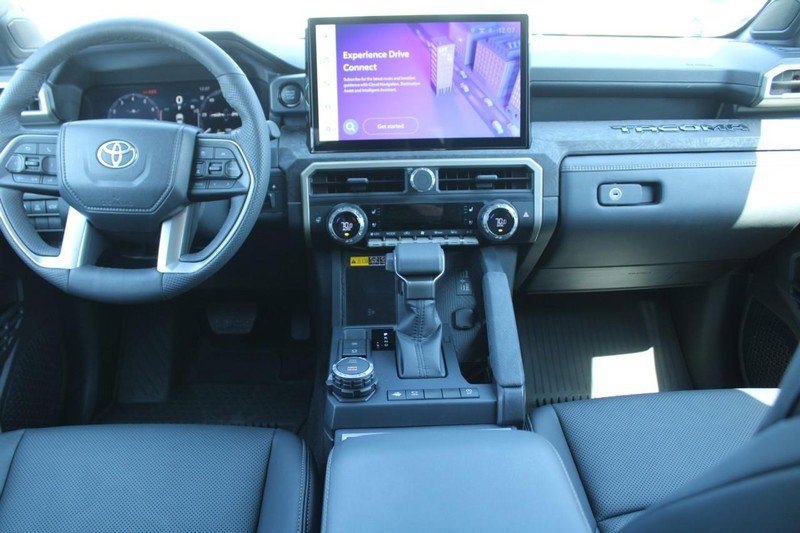 Certified 2025 Toyota Tacoma Limited AWD/4WD image 11