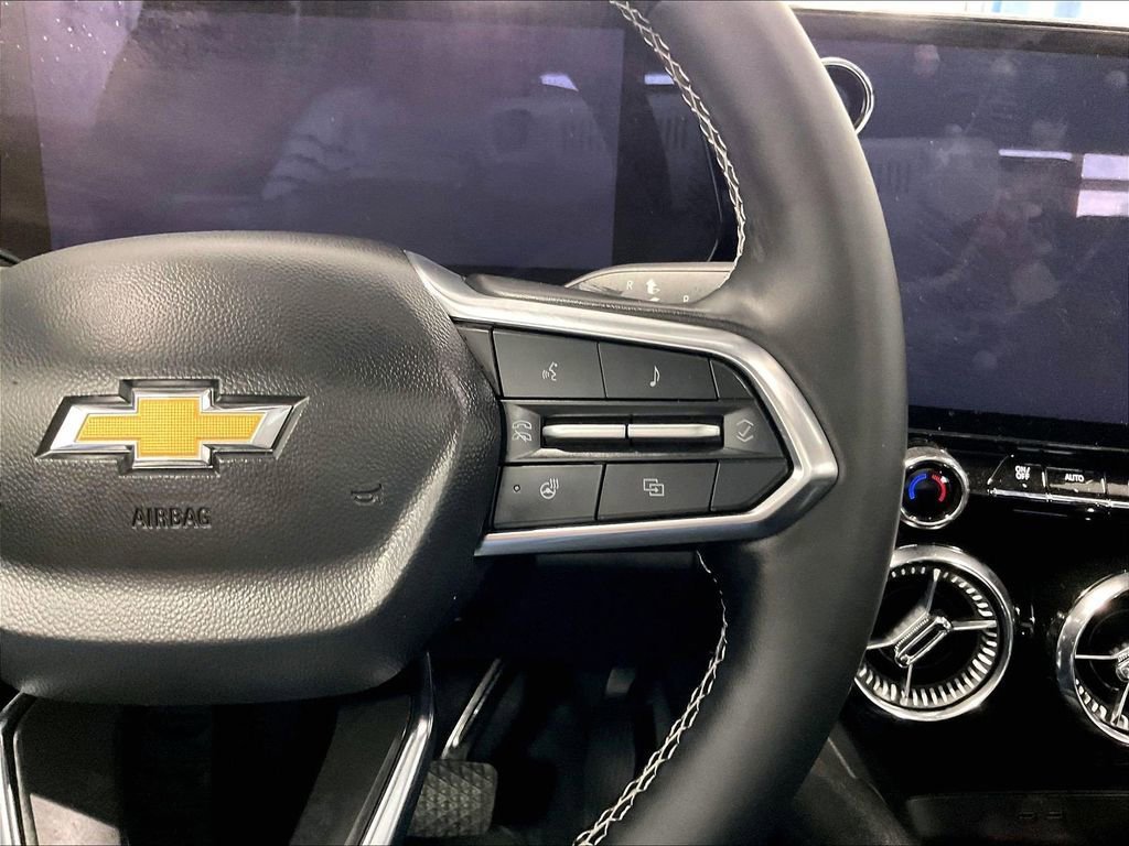 Used 2024 Chevrolet Blazer EV LT AWD/4WD image 24