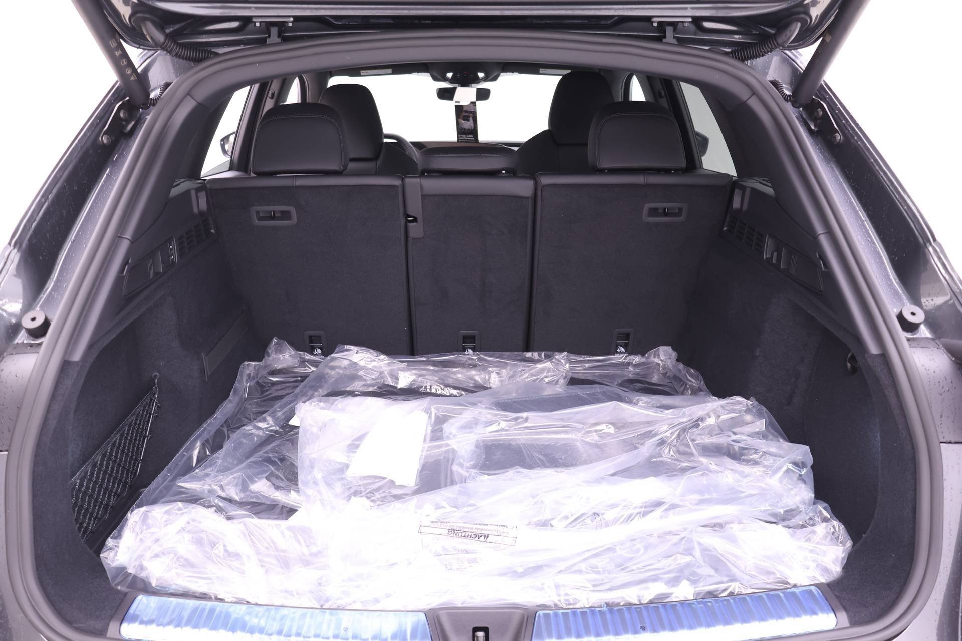 New 2025 Audi SQ5 Premium Plus image 15