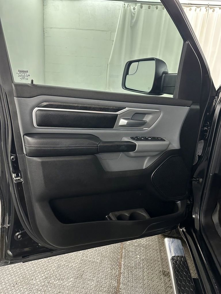 Used 2021 RAM 1500 Big Horn image 8