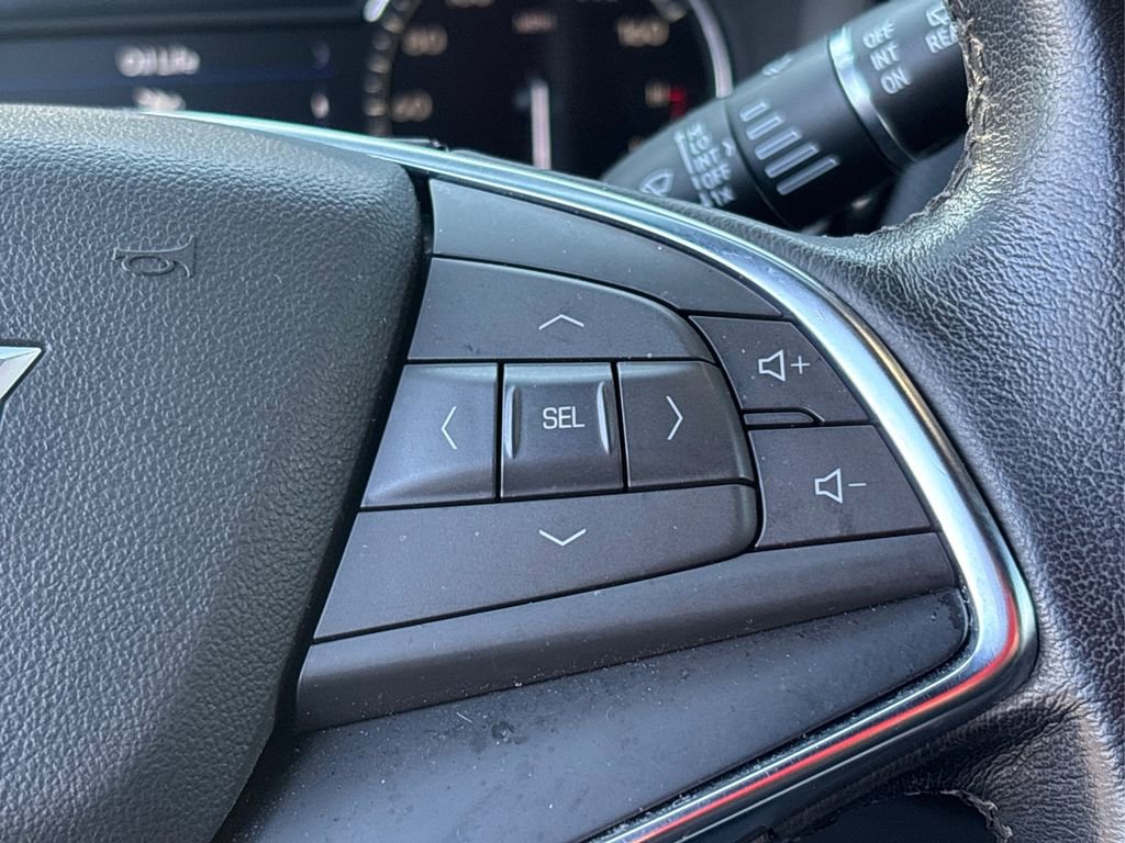 Used 2022 Cadillac XT5 Luxury w/ LPO, Floor Liner Package image 25