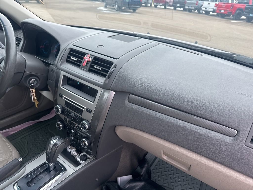 Used 2012 Ford Fusion SEL image 11