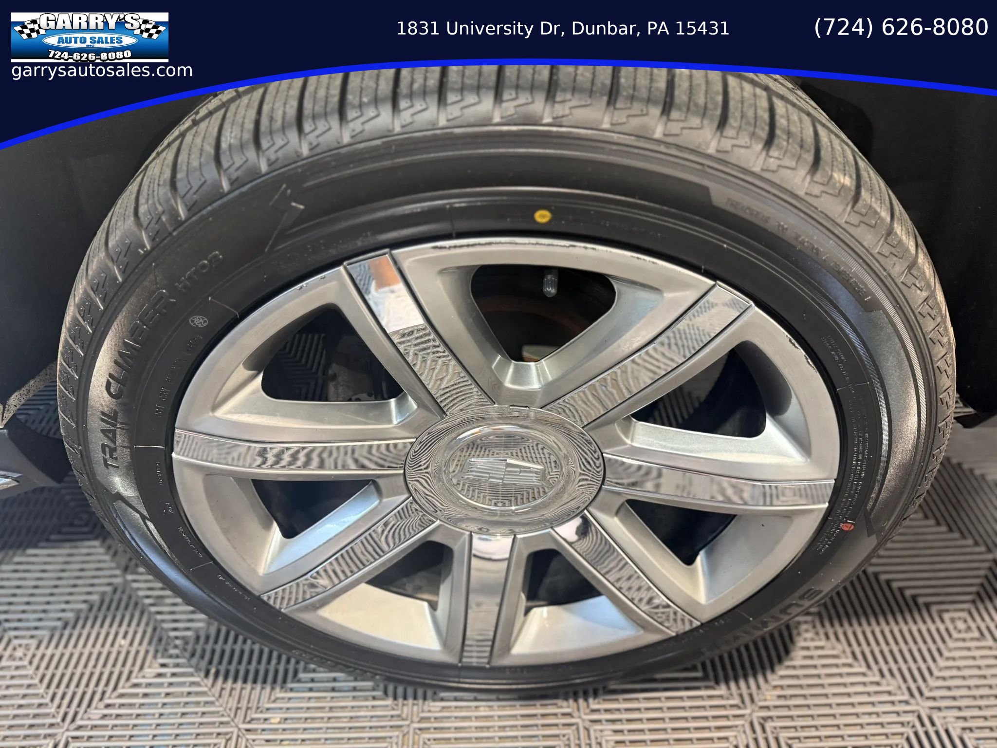 Used 2020 Cadillac Escalade ESV Premium Luxury AWD/4WD image 12