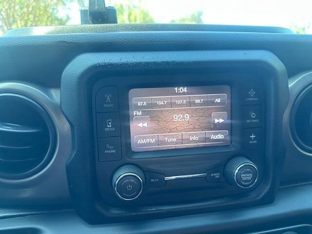Used 2018 Jeep Wrangler Unlimited Sport AWD/4WD image 20