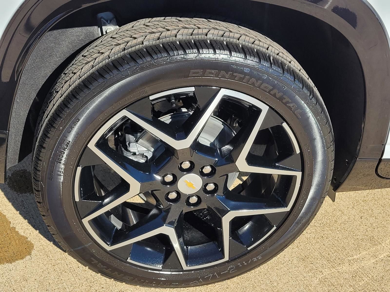 New 2026 Chevrolet Traverse High Country image 5