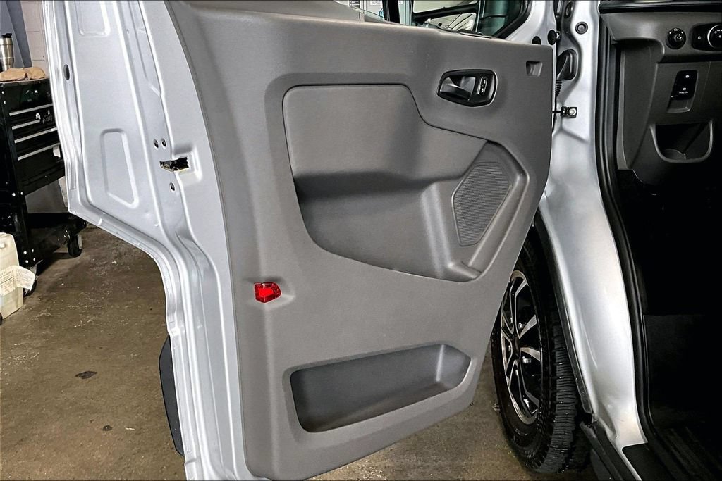 Used 2025 Ford Transit 350 XLT RWD image 21